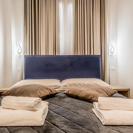 Coliseum Sweet Guest House Rzym Zewnętrze zdjęcie